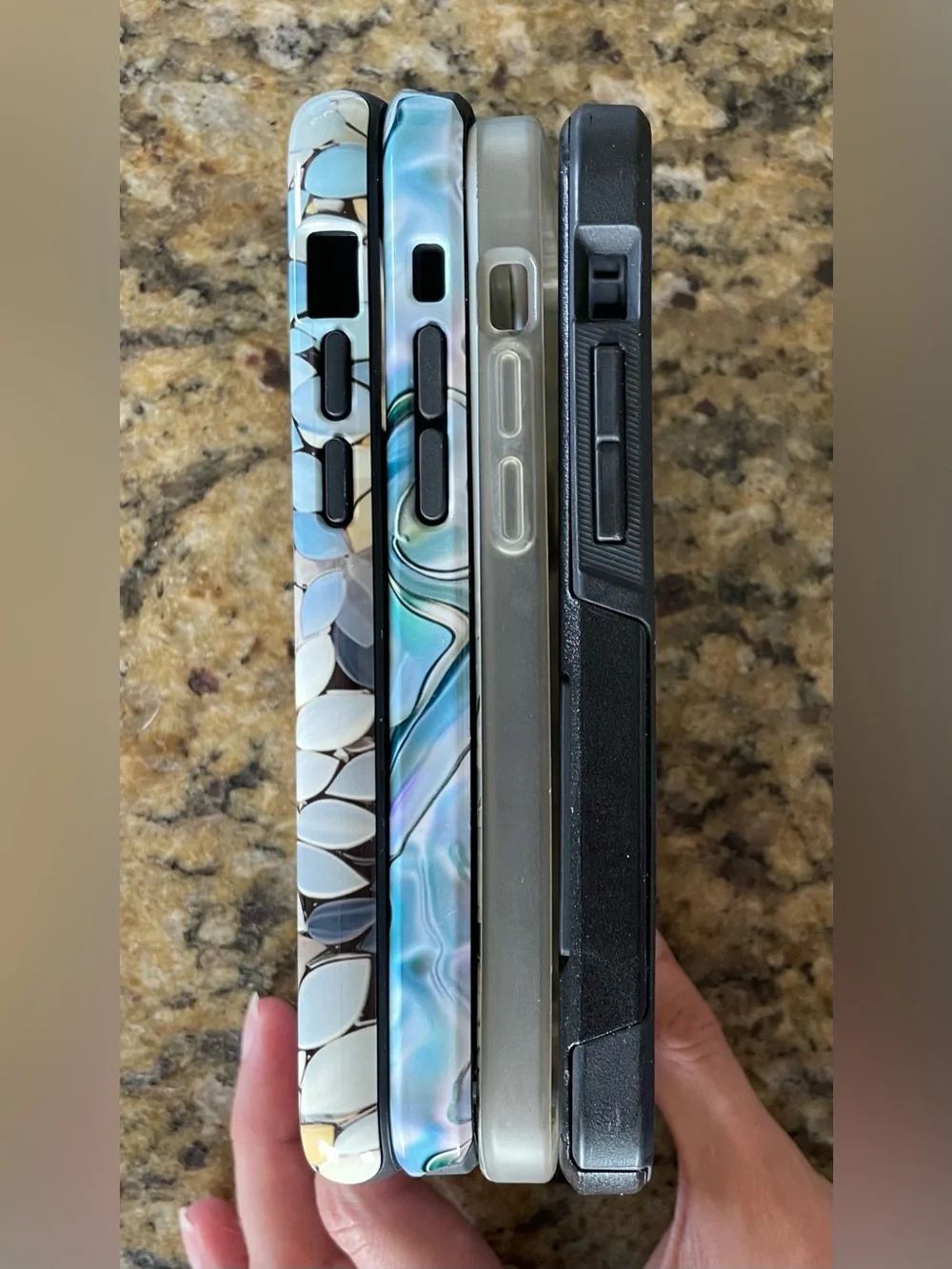 iPhone 12 / 12 Pro (6.1”) Pack of 4 Cases